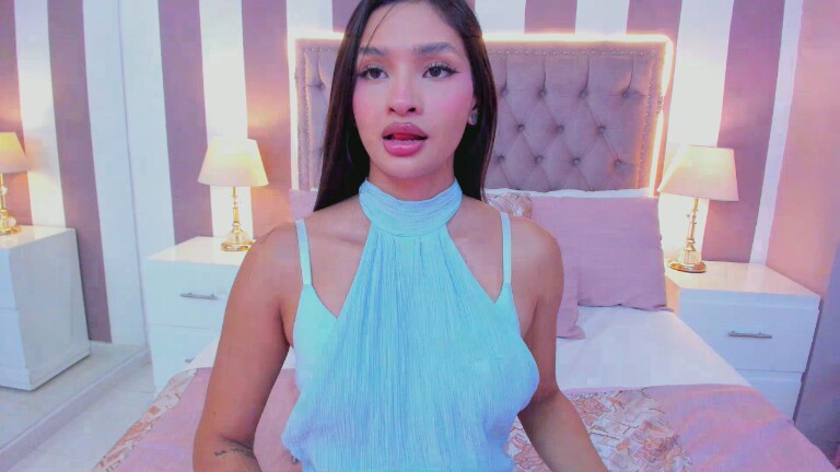 AuraClark's Streamate show and profile