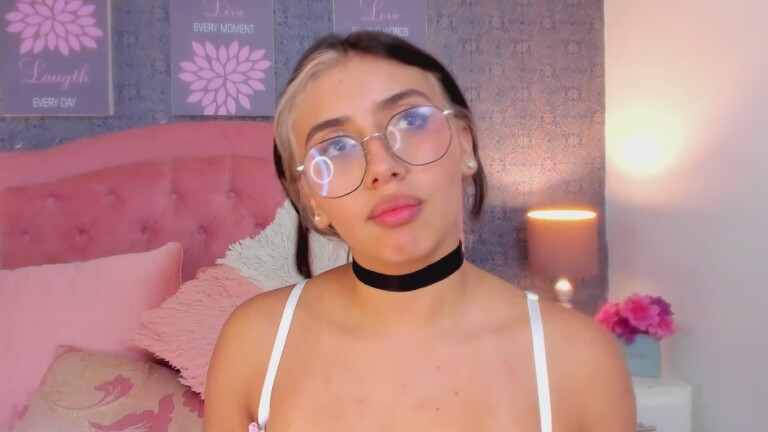 AbyLanner's Streamate show and profile