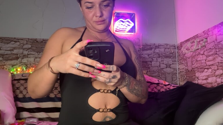 FitnesMilfy's Streamate show and profile