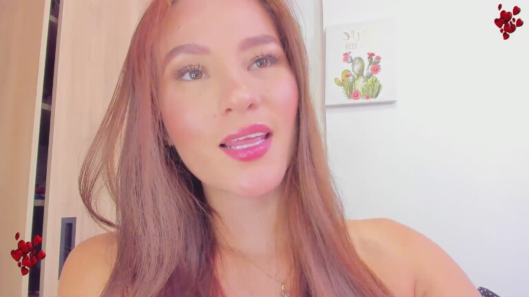 LunaGrealish's Streamate show and profile