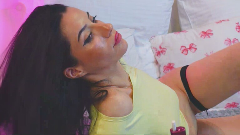 AmeliaJune's Streamate show and profile
