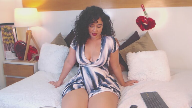 SeleneRisso's Streamate show and profile