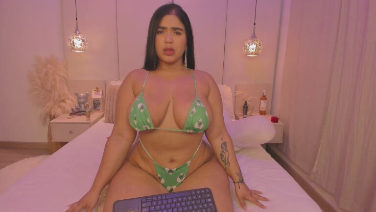 MirandaPagge's Streamate show and profile