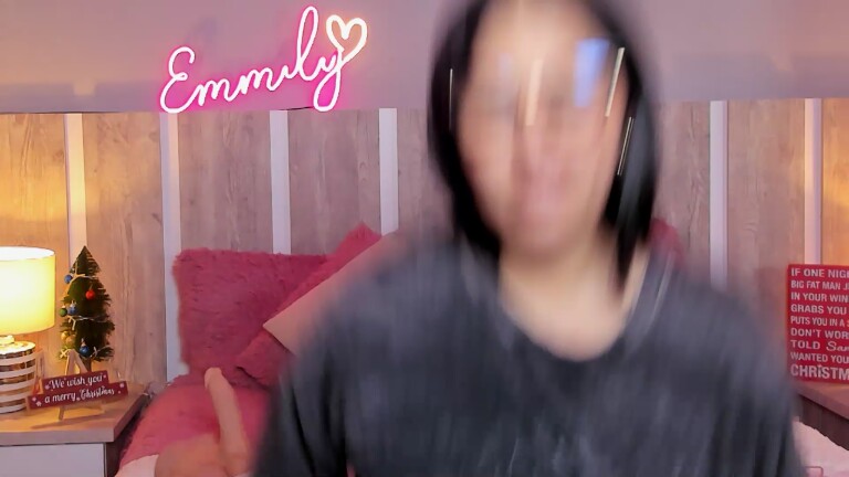 EmmilyKhan's Streamate show and profile