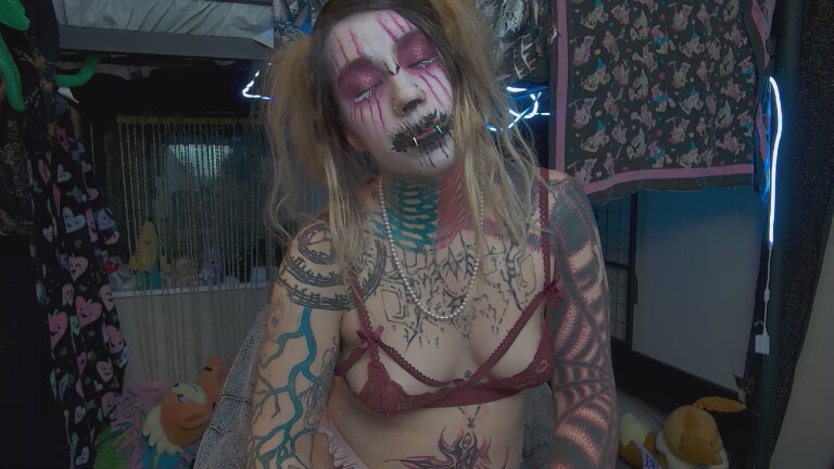 Zaturn's Streamate show and profile