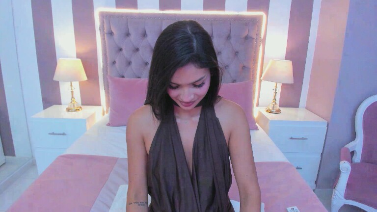 AuraClark's Streamate show and profile