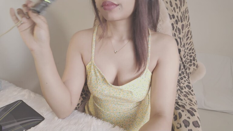 NaughtyNoori's Streamate show and profile