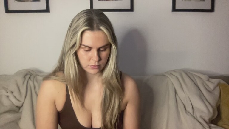 ClaraXVale's Streamate show and profile