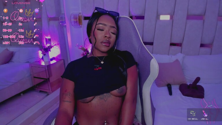 miiaschwarz's Streamate show and profile