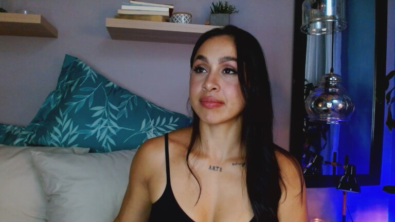 yokolenonn's Streamate show and profile