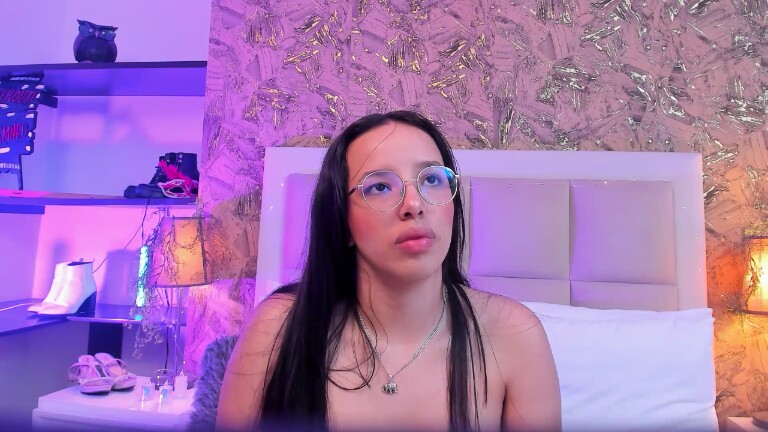 ValkyriiaSteel's Streamate show and profile