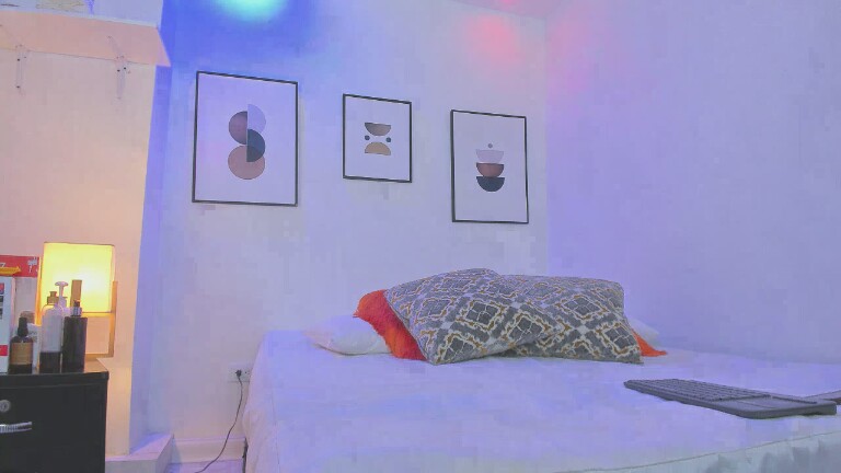 IsabelOrtega's Streamate show and profile