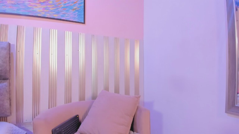 nova_lanee's Streamate show and profile