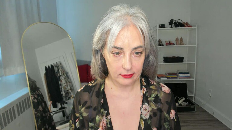 TheRealSeska's Streamate show and profile