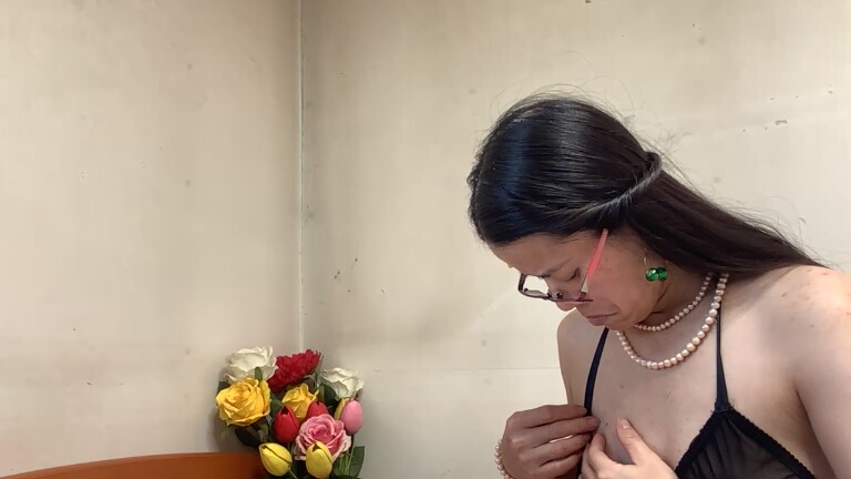 Sweethanajapanese's Streamate show and profile