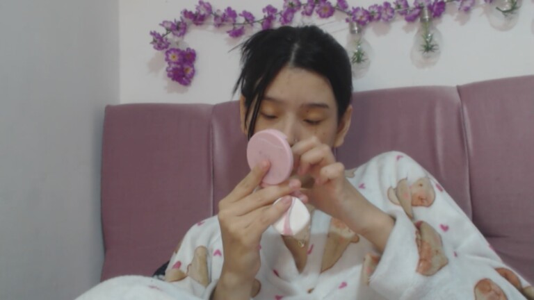 ZakuraPrincess's Streamate show and profile