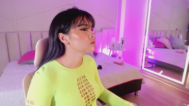 Eimmybm's Streamate show and profile