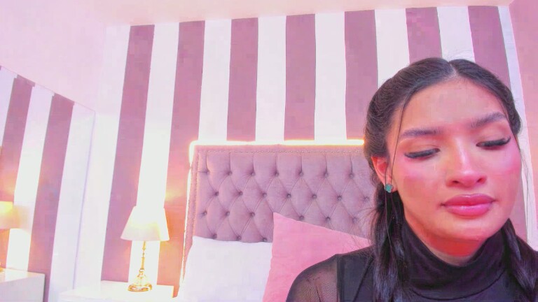 AuraClark's Streamate show and profile