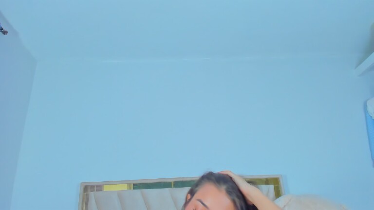 Nahomy_vatch's Streamate show and profile