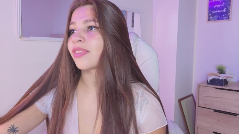 blueehazell18's Streamate show and profile