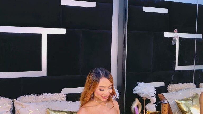 AlanaFerrara's Streamate show and profile