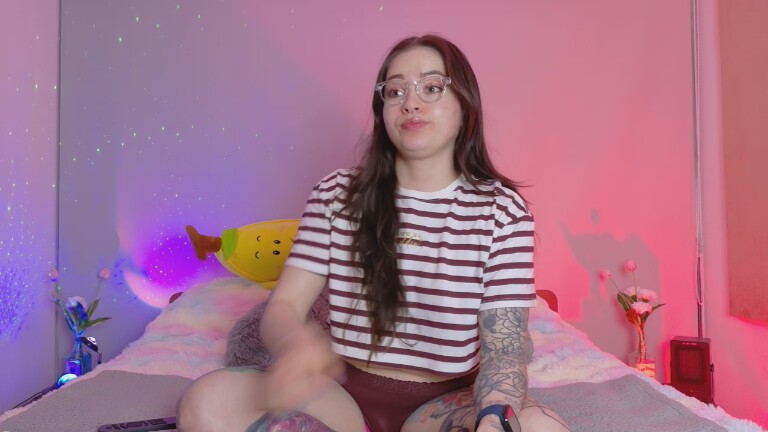 HannahMolly's Streamate show and profile