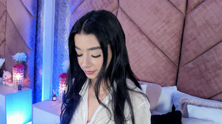 ChloeRosses's Streamate show and profile