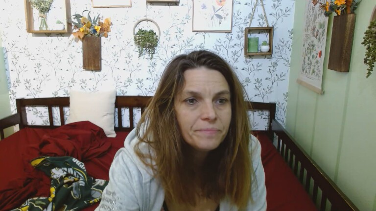 GeminiLoveXO's Streamate show and profile