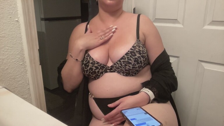 puccigucci's Streamate show and profile