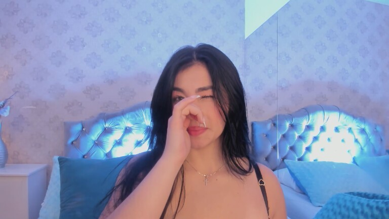 MayaWiills's Streamate show and profile