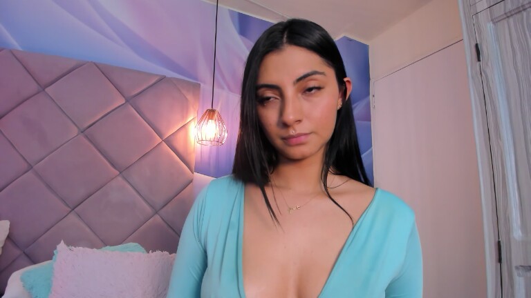 ViolletaRosse's Streamate show and profile