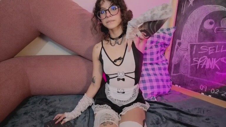 Gaia33's Streamate show and profile