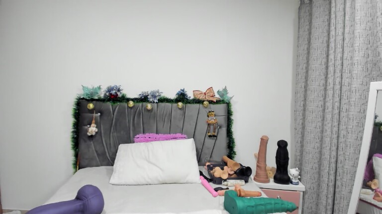 Sweet_X's Streamate show and profile