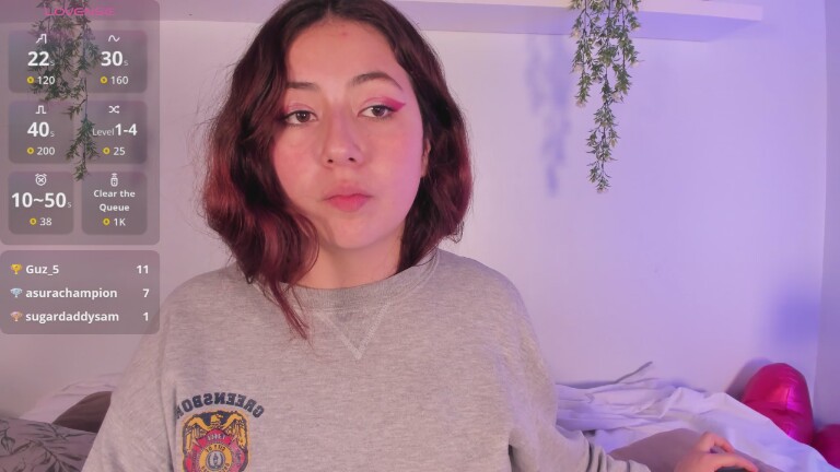 NiicolleEvanss's Streamate show and profile