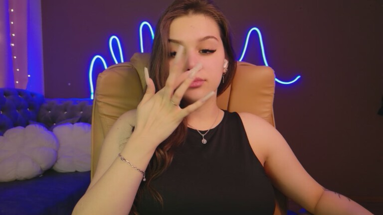 MistySpark's Streamate show and profile