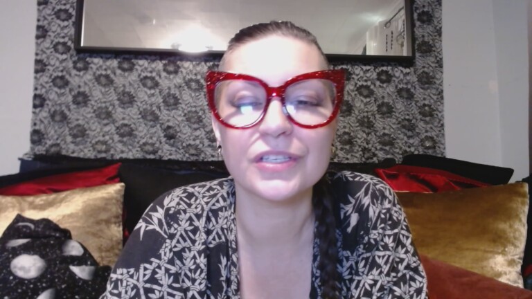 TheeLadyKatrina's Streamate show and profile