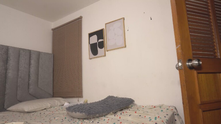 tallpaulette's Streamate show and profile