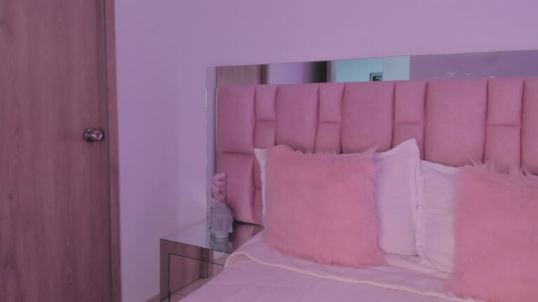 AriaMatheuss's Streamate show and profile