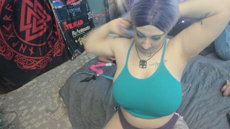 ShaeWednesday's Streamate show and profile