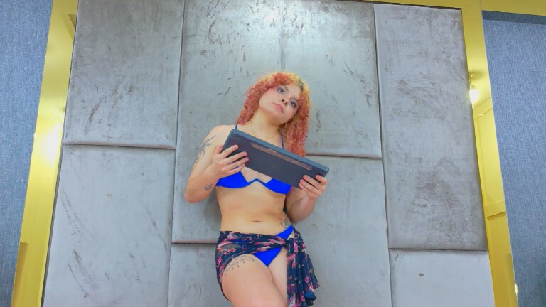 AlondraHill's Streamate show and profile