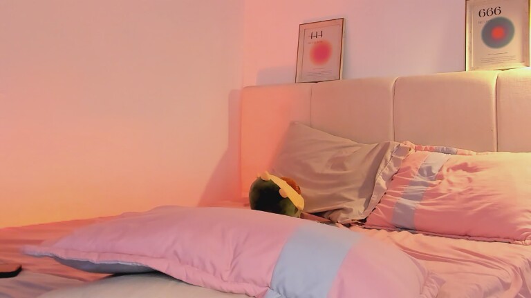 NayaPalmer's Streamate show and profile