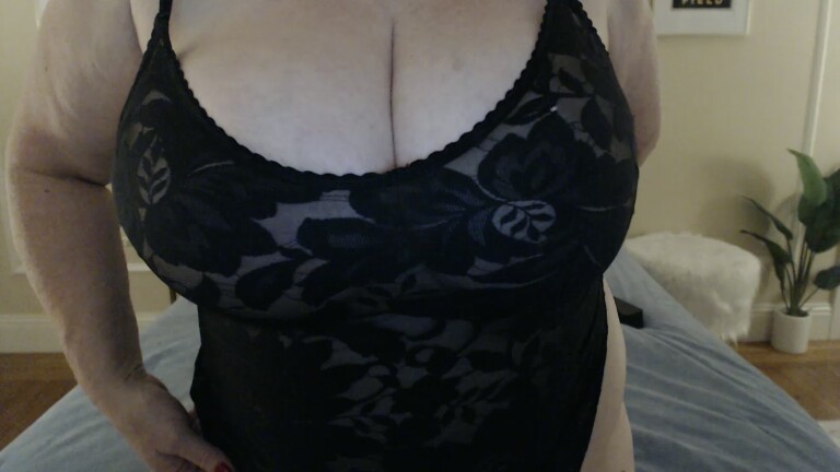 GracieBlueXXX's Streamate show and profile