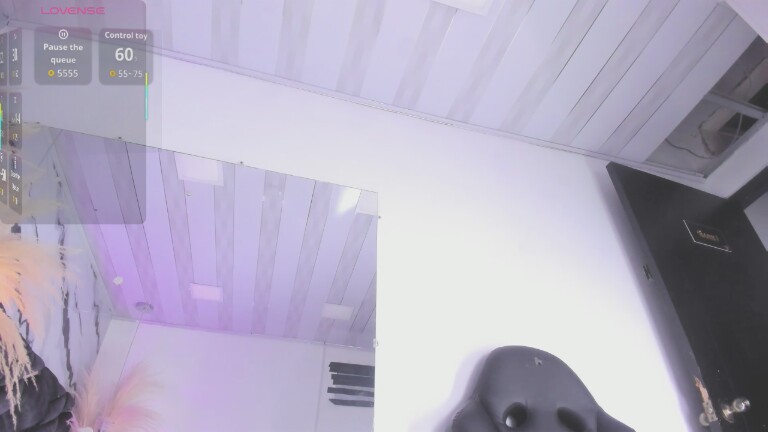 ZoeJohnson66's Streamate show and profile