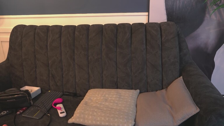 MilaIvy's Streamate show and profile