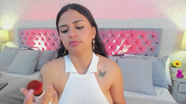 KarolGonzales's Streamate show and profile