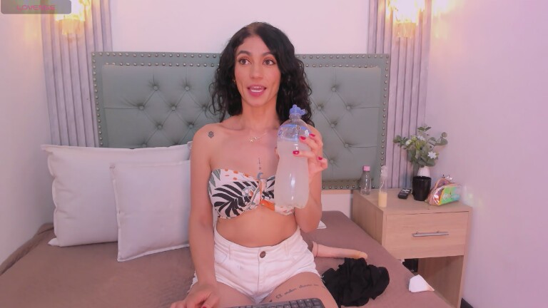 MiaVixen_n's Streamate show and profile