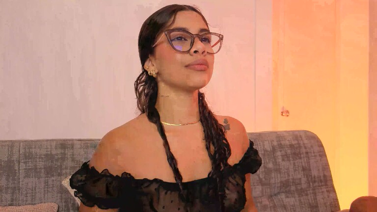 Clarckbella's Streamate show and profile