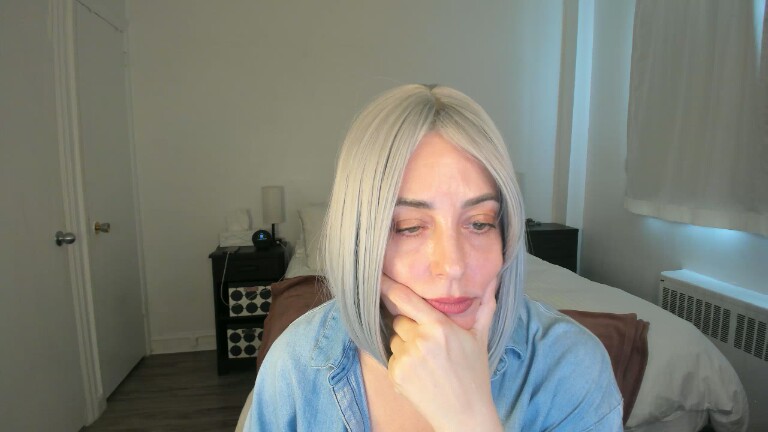 TheRealSeska's Streamate show and profile