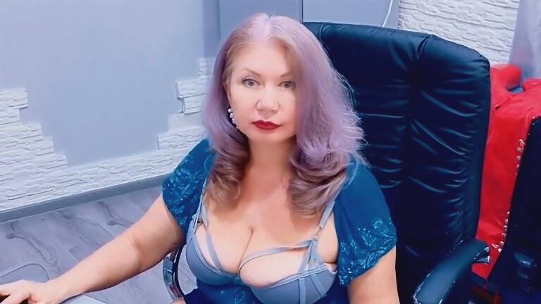 Horny_Stepmom's Streamate show and profile