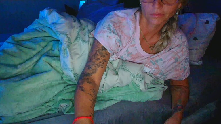 MayaMerciXoxo's Streamate show and profile